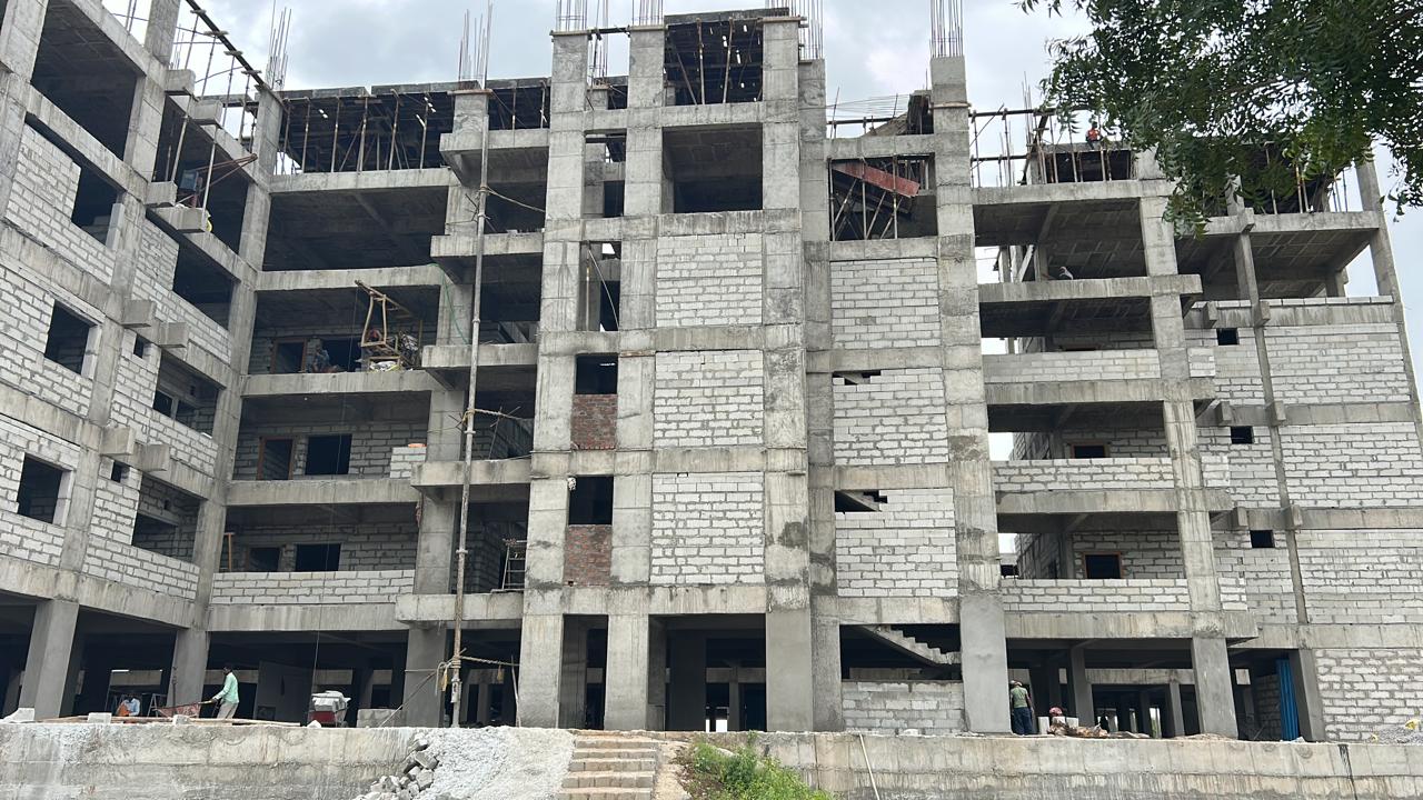 WhatsApp Image 2025-11-26 at 15.33.54